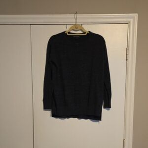 Banana Republic Men's Dark Gray Crewneck Sweater